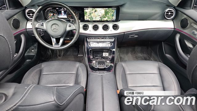Mercedes-Benz E-Class E200 Avantgarde