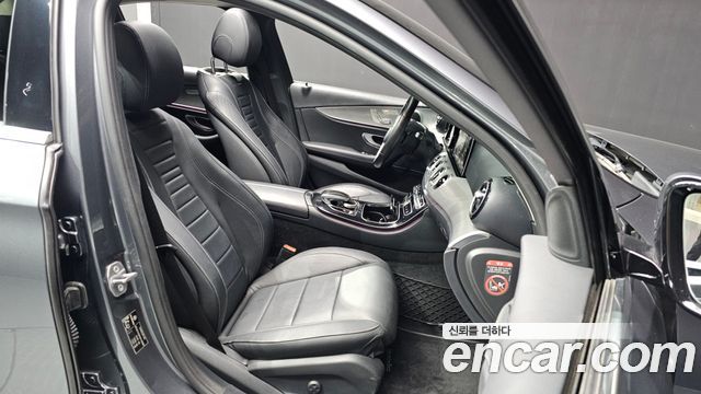 Mercedes-Benz E-Class E200 Avantgarde