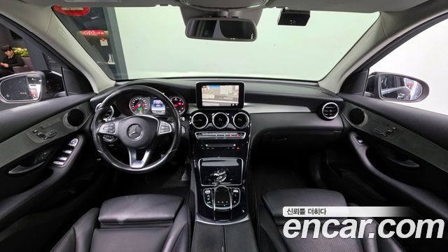 Mercedes-Benz GLC-Class GLC220 d 4MATIC