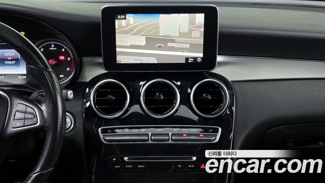 Mercedes-Benz GLC-Class GLC220 d 4MATIC
