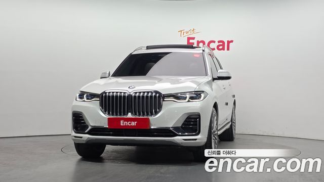 BMW X7 xDrive 40i Design Pure Excellence 6-Seater
