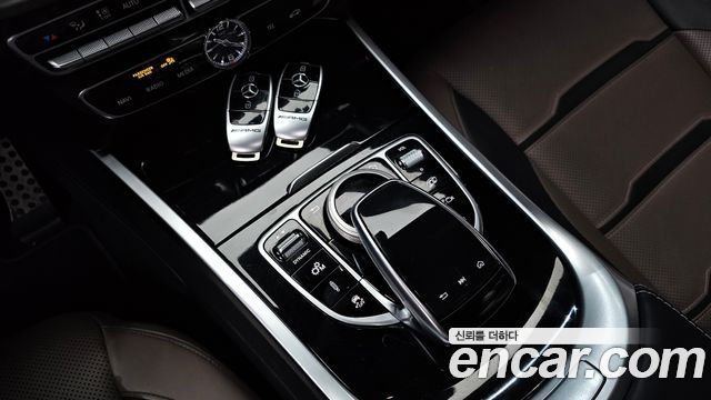 Mercedes-Benz G-Class AMG G63
