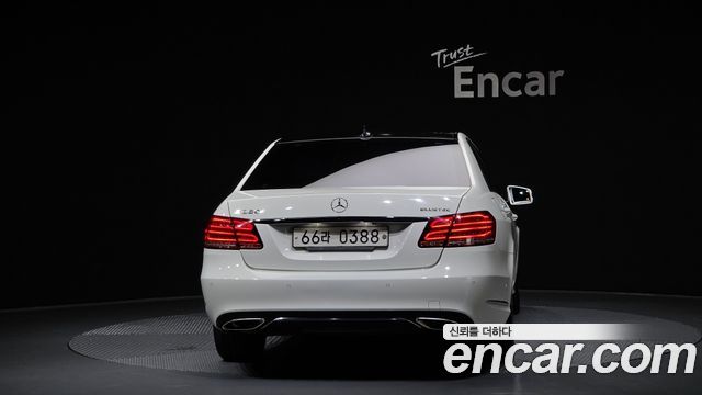 Mercedes-Benz E-Class E220 Bluetec Avantgarde