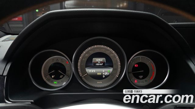 Mercedes-Benz E-Class E220 Bluetec Avantgarde