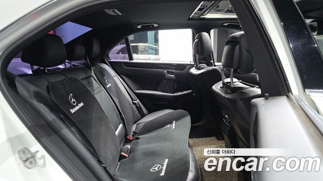 Mercedes-Benz E-Class E220 Bluetec Avantgarde
