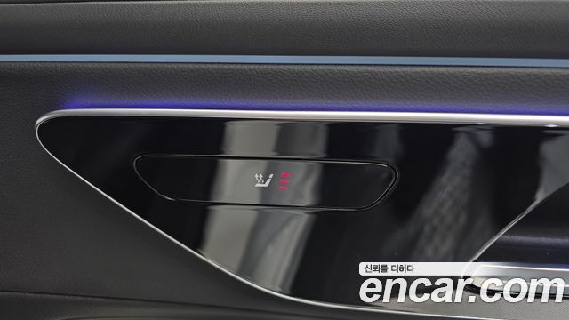 Mercedes-Benz E-Class E200 Avantgarde