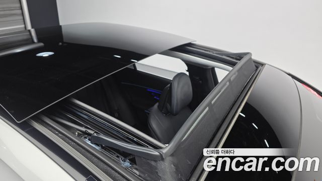 Mercedes-Benz E-Class E200 Avantgarde