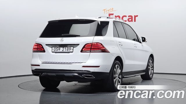 Mercedes-Benz GLE-Class GLE250 d 4MATIC