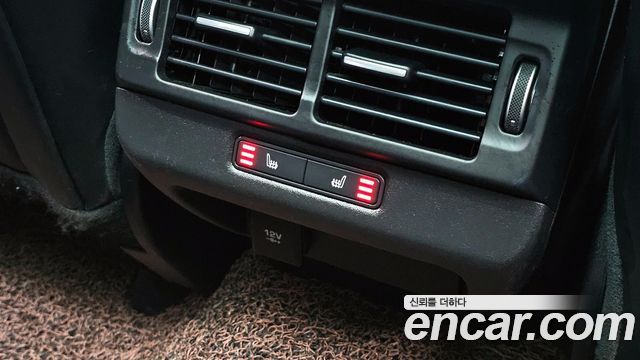 Land Rover Range Rover Evoque D180 Launch Edition