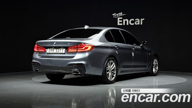 BMW 5-Series 530i M Sport Package