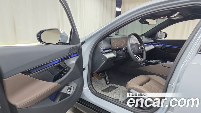 BMW 5-Series 520i M Sport