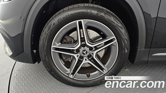 Mercedes-Benz GLA-Class GLA250 4MATIC