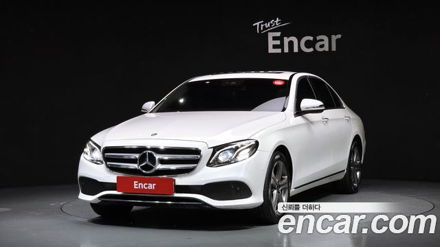 Mercedes-Benz E-Class E220d Avantgarde