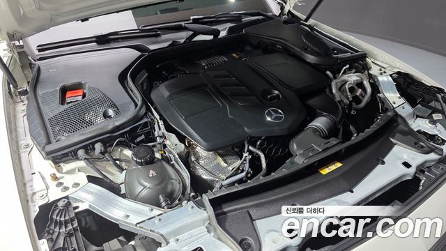 Mercedes-Benz E-Class E220d Avantgarde