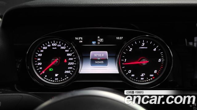 Mercedes-Benz E-Class E220d Avantgarde