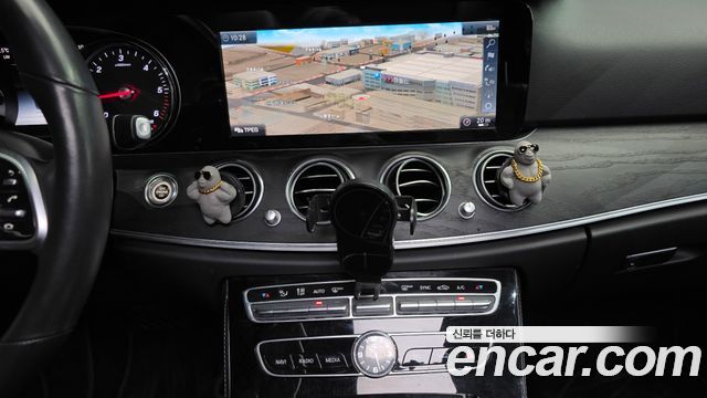 Mercedes-Benz E-Class E220d Avantgarde