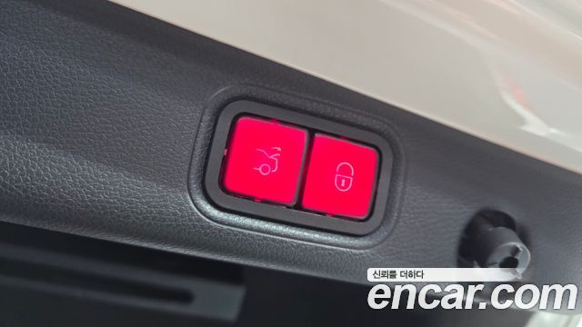 Mercedes-Benz E-Class E220d Avantgarde