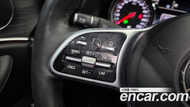 Mercedes-Benz E-Class E220d Avantgarde