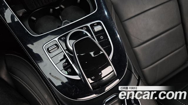 Mercedes-Benz E-Class E350 4MATIC AMG Line
