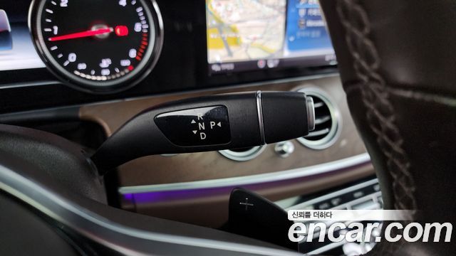 Mercedes-Benz E-Class E220d 4MATIC Exclusive