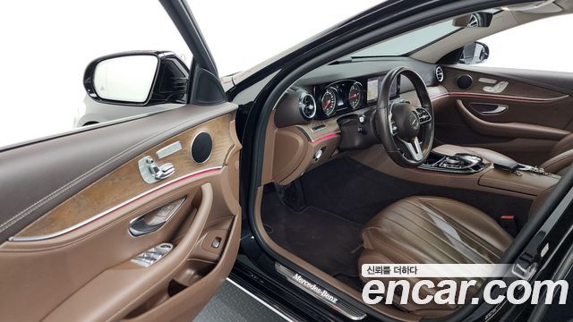 Mercedes-Benz E-Class E220d 4MATIC Exclusive