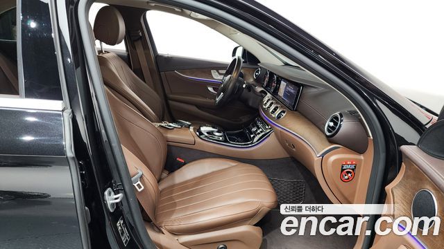 Mercedes-Benz E-Class E220d 4MATIC Exclusive