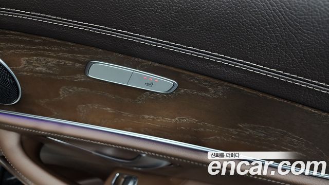 Mercedes-Benz E-Class E220d 4MATIC Exclusive