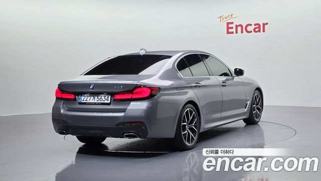 BMW 5-Series 530i M Sport Package
