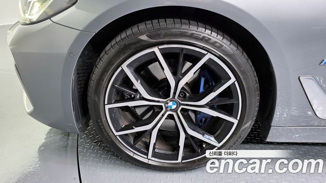 BMW 5-Series 530i M Sport Package