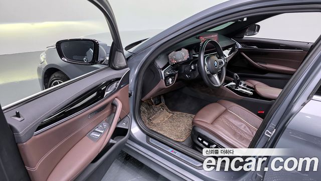 BMW 5-Series 530i M Sport Package