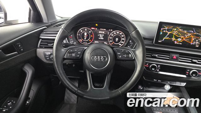 Audi A4 30 TDI Premium