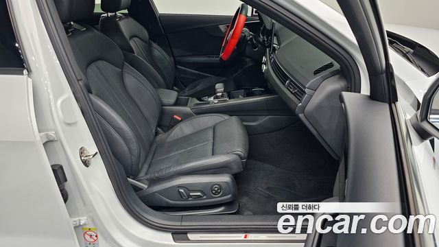 Audi A4 40 TFSI Premium
