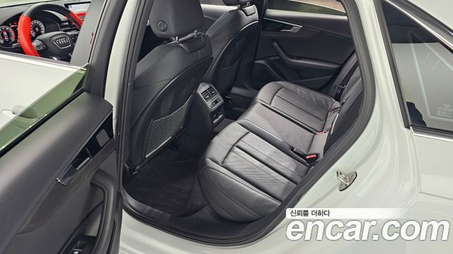 Audi A4 40 TFSI Premium