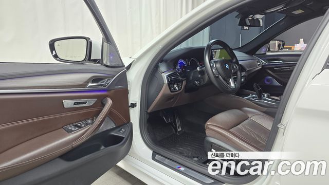BMW 5-Series 520d M Sport Package Plus