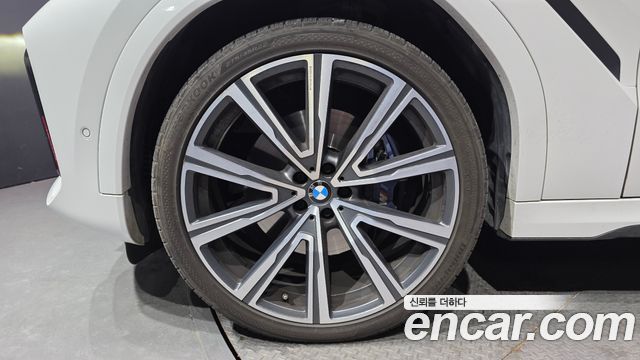 BMW X6 xDrive40i M Sports Online Exclusive Edition