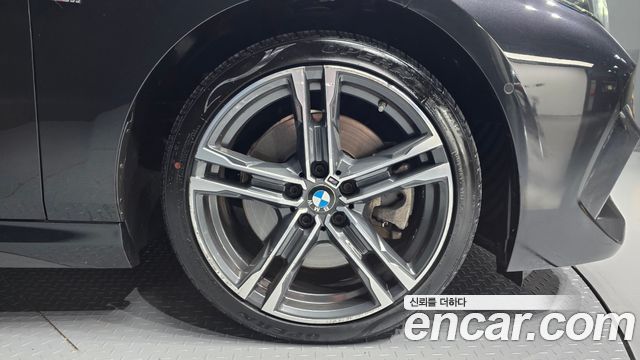 BMW 2-Series 220i M Sports