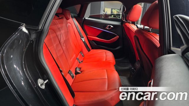 BMW 2-Series 220i M Sports
