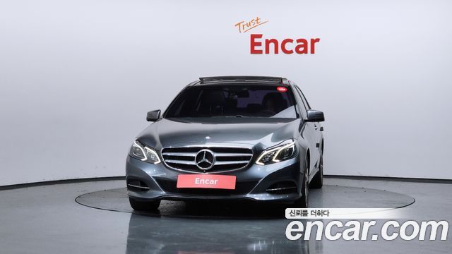 Mercedes-Benz E-Class E300 4MATIC Avantgarde