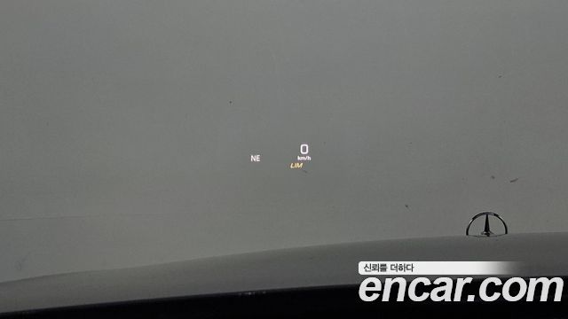 Mercedes-Benz E-Class E300 4MATIC Exclusive