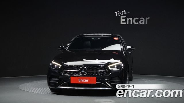Mercedes-Benz E-Class E220d 4MATIC AMG Line