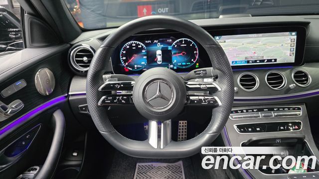 Mercedes-Benz E-Class E220d 4MATIC AMG Line
