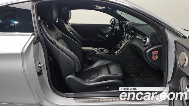 Mercedes-Benz C-Class C200 Coupe