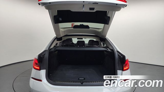 BMW Gran Turismo 630i xDrive Luxury