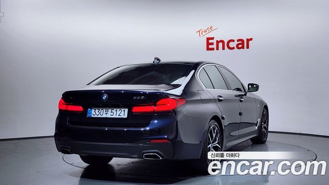 BMW 5-Series 530i xDrive M Sport Package Plus