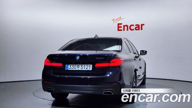 BMW 5-Series 530i xDrive M Sport Package Plus