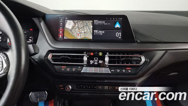 BMW 2-Series M235i xDrive