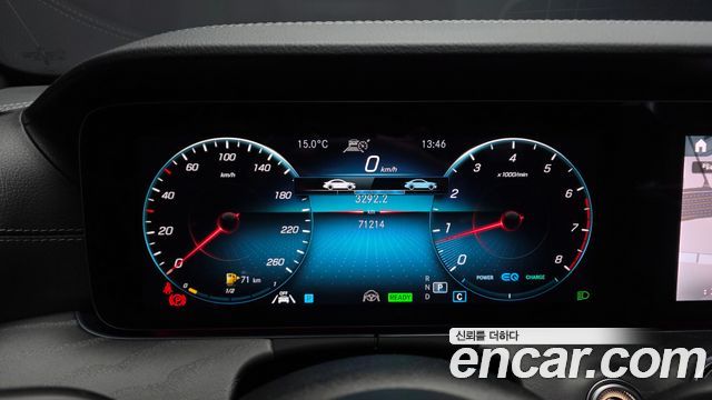 Mercedes-Benz E-Class E350 4MATIC AMG Line