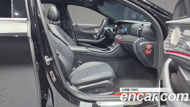 Mercedes-Benz E-Class E350 4MATIC AMG Line