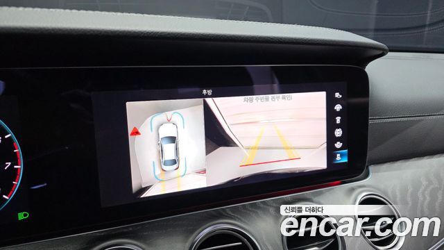 Mercedes-Benz E-Class E350 4MATIC AMG Line