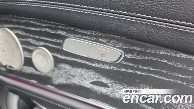 Mercedes-Benz E-Class E350 4MATIC AMG Line